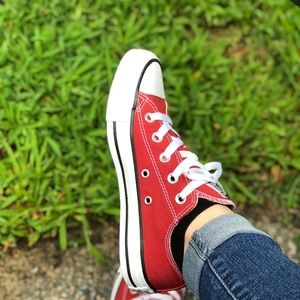 Red Converse